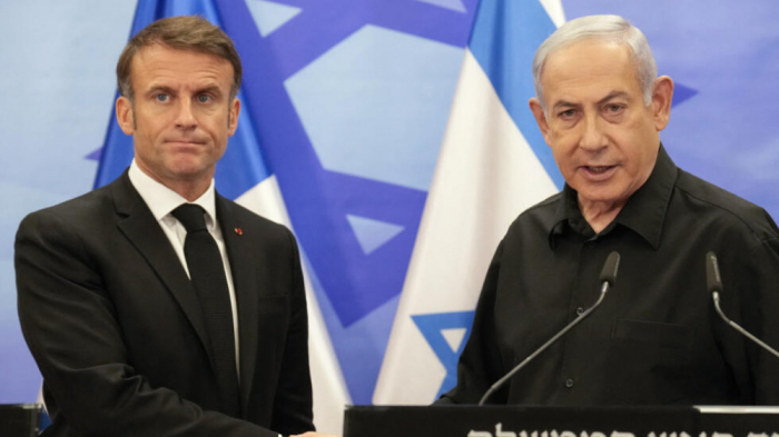 Netanyahu Fransa səmasından yan keçib