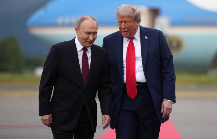       NBC:    “Tramp Putinlə münasibətləri korlamaq istəmir”   