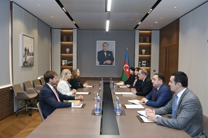 Azerbaijan, US discuss bilateral relations and regional security
