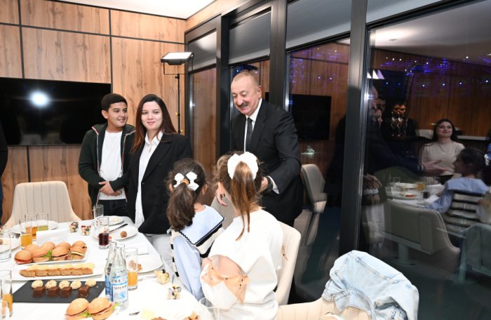   President Ilham Aliyev and First Lady Mehriban Aliyeva met with children of martyrs in Ganja  