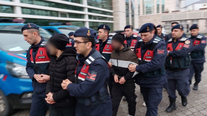 İstanbulda İŞİD əməliyyatı:    19 nəfər tutulub   