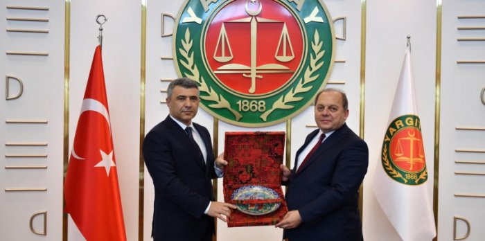 İnam Kərimov Türkiyədə rəsmi səfərdə olub  
