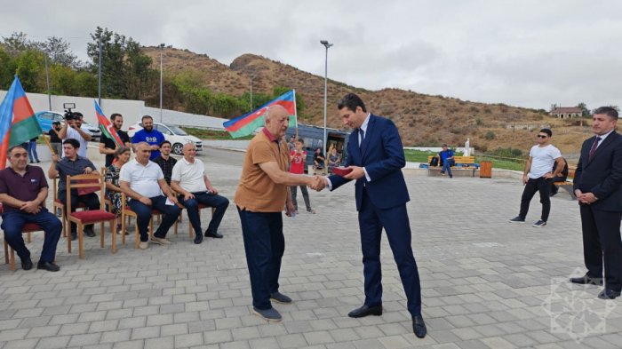   15 families relocated to Khanyurdu village in Khojaly district receive house keys  
