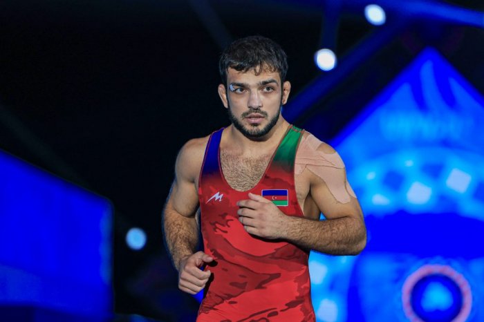 Azərbaycan güləşçisi dünya çempionatının finalına yüksəlib  
