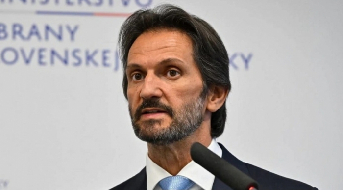 Slovakiya Ukraynaya yeni hərbi yardım paketi hazırlayır  

