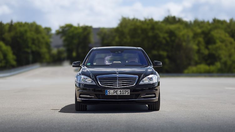   Unterwegs im Alltagsklassiker Mercedes S 500 - noch immer erhaben  