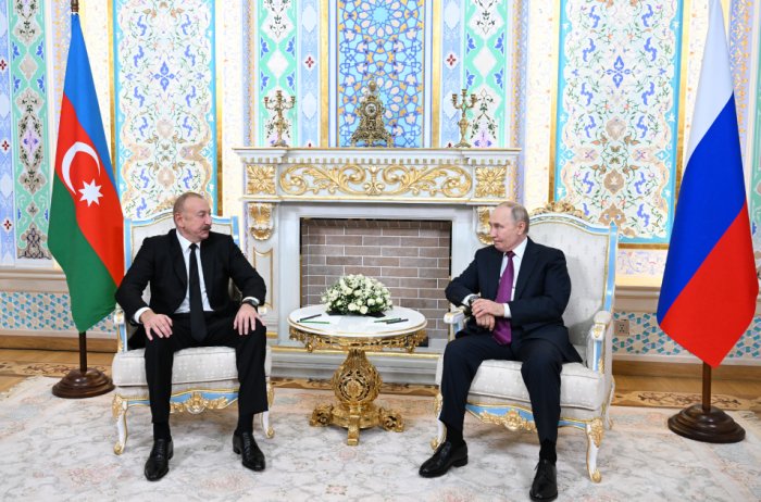       Putin təyyarə qəzası ilə bağlı:   Borcumuz baş verənlərə obyektiv qiymət verməkdir   