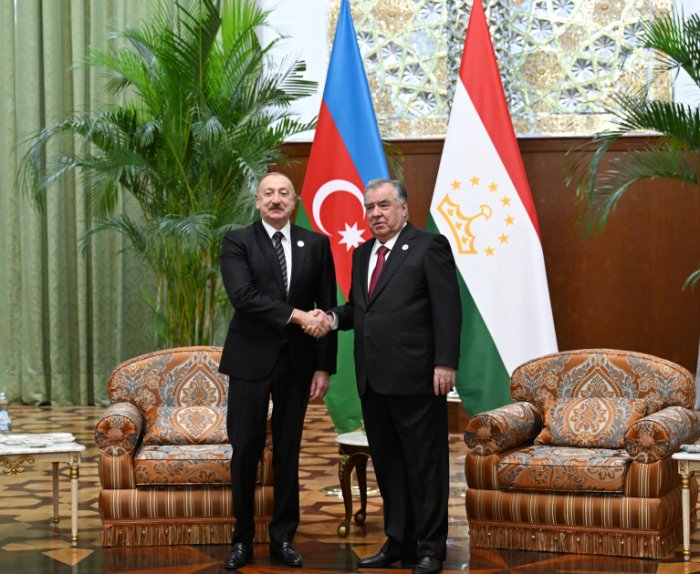    İlham Əliyevin Emoməli Rəhmon ilə təkbətək görüşü olub   