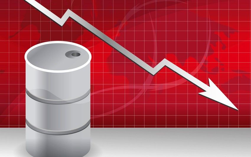 Azerbaijani oil price decreases