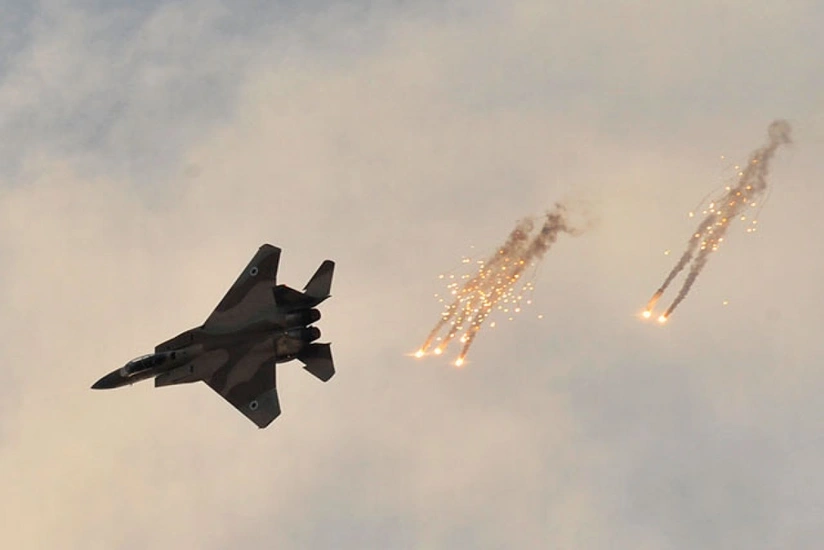   Israelische Kampfjets haben unterirdische Einrichtungen der Hisbollah im Libanon angegriffen  