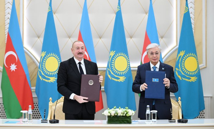    Azərbaycan-Qazaxıstan sənədləri mübadilə olunub  I FOTO   