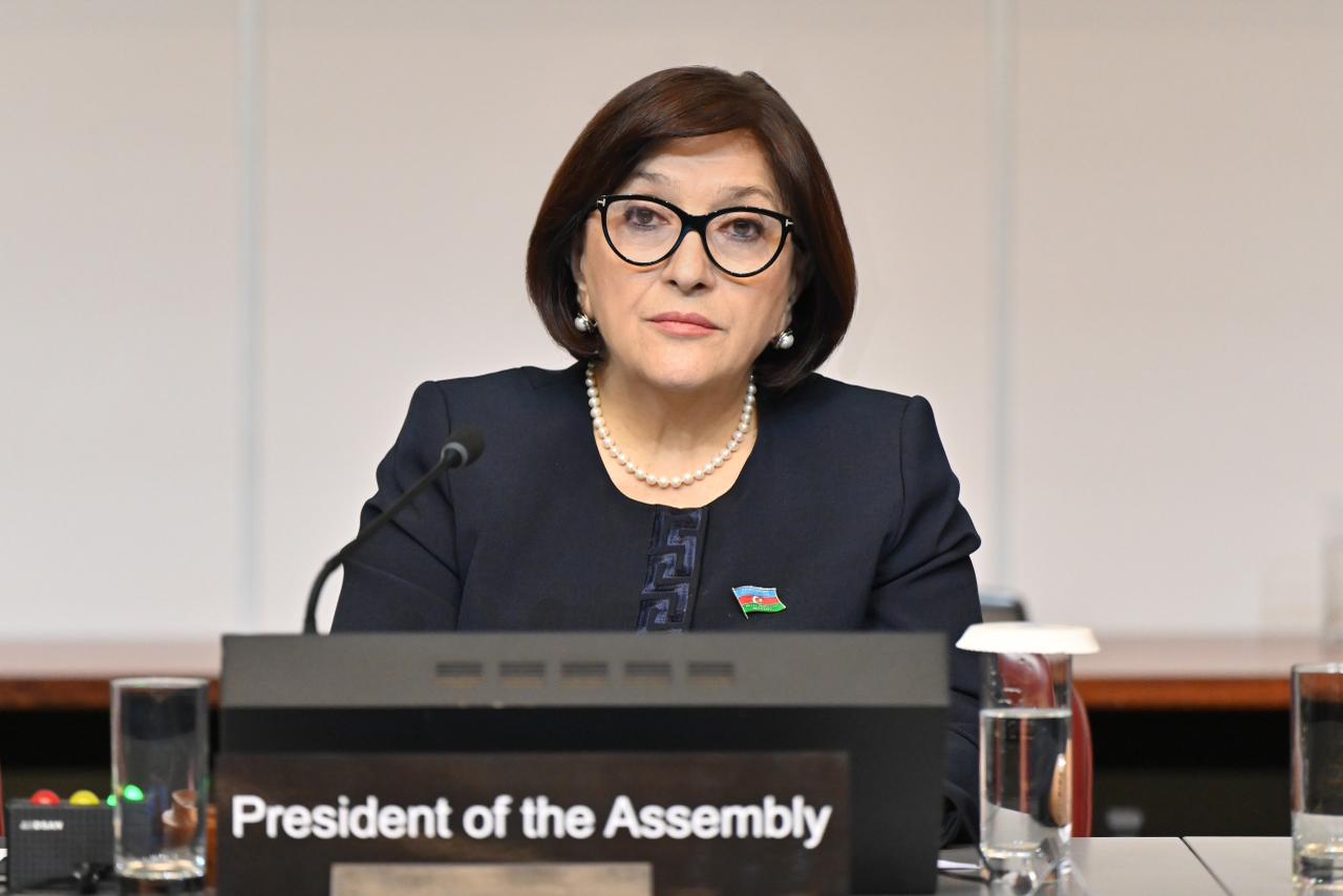   Sprecherin des aserbaidschanischen Parlaments leitet wichtige Debatten bei der 151. IPU-Versammlung in Genf  