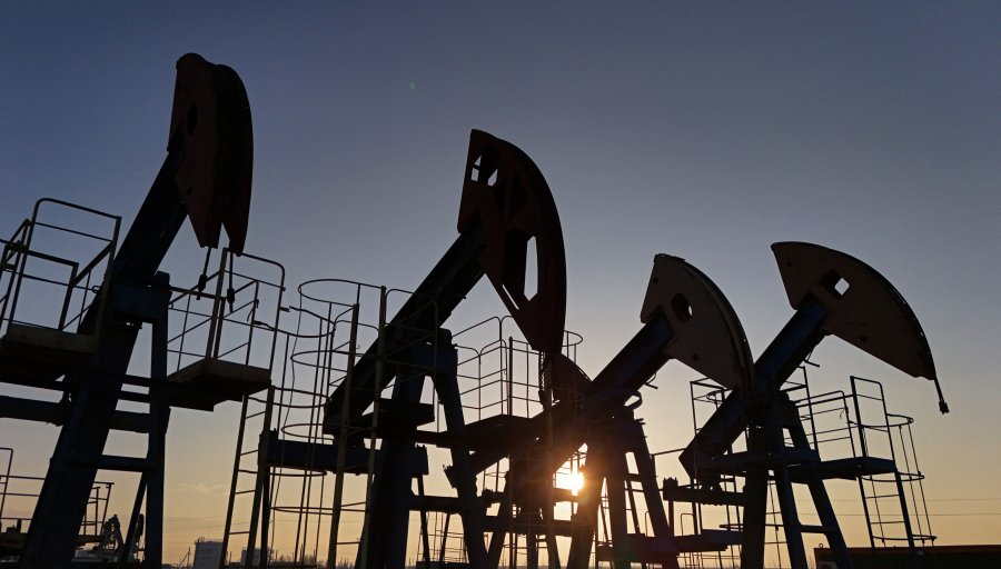 Oil prices surge in global markets