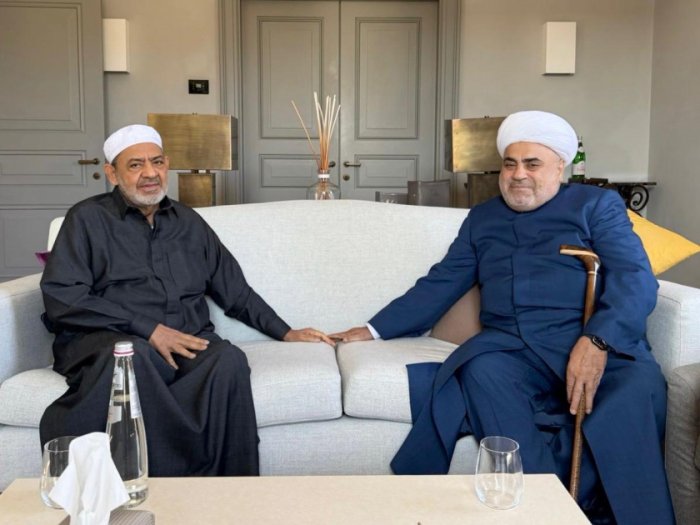   Sheikhulislam Allahshukur Pashazade meets with Grand Imam of Al-Azhar in Rome  