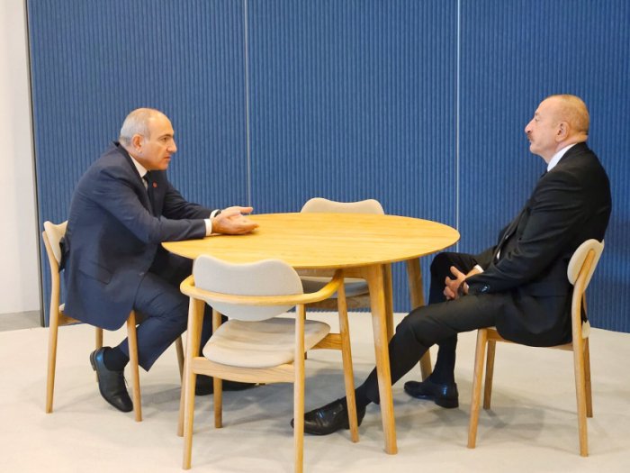  President Ilham Aliyev meets with Armenian PM Pashinyan in Copenhagen 