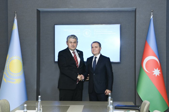 Azerbaijan, Kazakhstan discuss strategic partnership relations