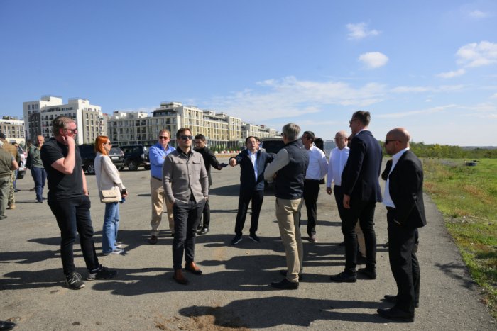 International travelers arrive in Azerbaijan