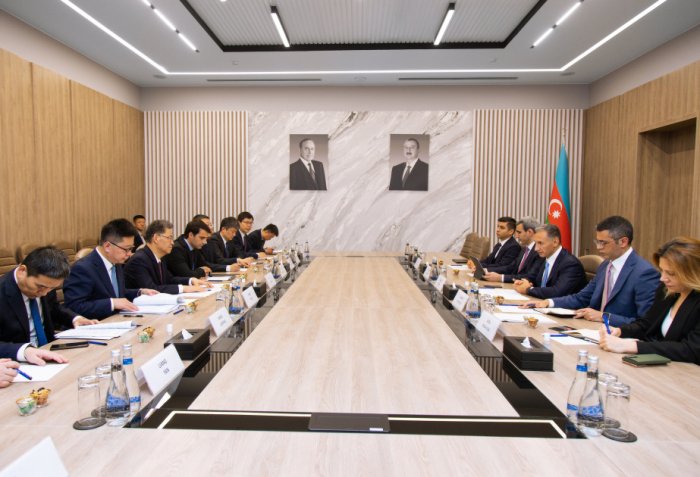   Azerbaijan, China discuss establishing direct air links between Baku and Xi