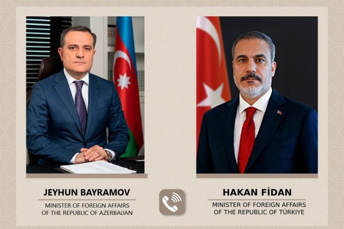    Ceyhun Bayramov türkiyəli həmkarı ilə danışıb   