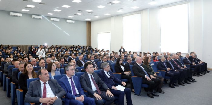 Xankəndidə məhkəmə sistemi ilə bağlı konfrans keçirilib  
