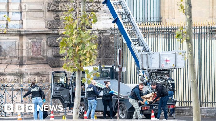 Louvre heist lift-maker seizes the moment with new ad campaign