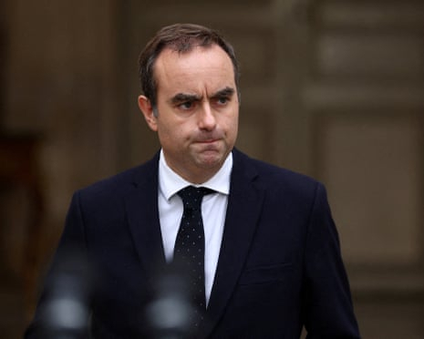 France in fresh political crisis as PM Lecornu quits after 26 days