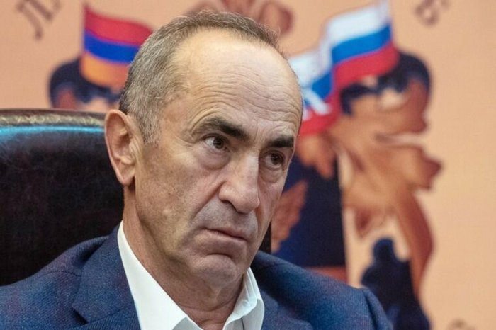 Köçəryan Moskvadan pul dilənir