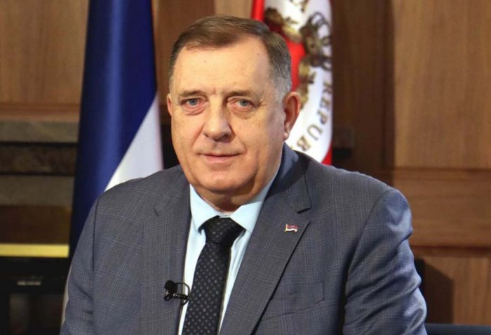 "Üç ölkə Serbiyada dövlət çevrilişi etmək istəyir"