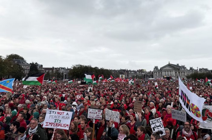 Amsterdamda 250 min insan Qəzza üçün küçəyə çıxdı    |  FOTO   