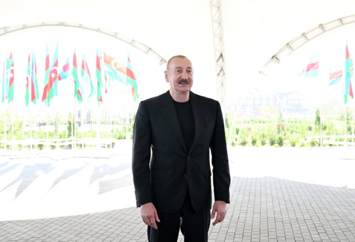 Prezident: "Zəngilan çox önəmli nəqliyyat mərkəzlərindən birinə çevriləcək"  

