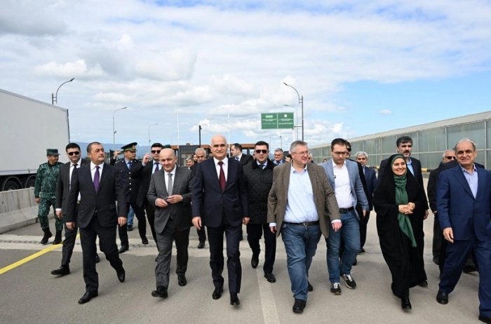    Azərbaycan, İran və Rusiya rəsmiləri Şimal-Cənub dəhlizində   