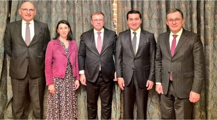 Bakıda Azərbaycan və Fransa diplomatları arasında danışıqlar aparılıb  
