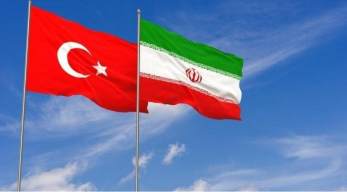 Türkiyə meşə yanğınlarının söndürülməsində İrana kömək edəcək  
