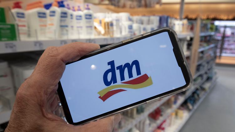   Drogeriekette dm plant Versand von Arzneimitteln  