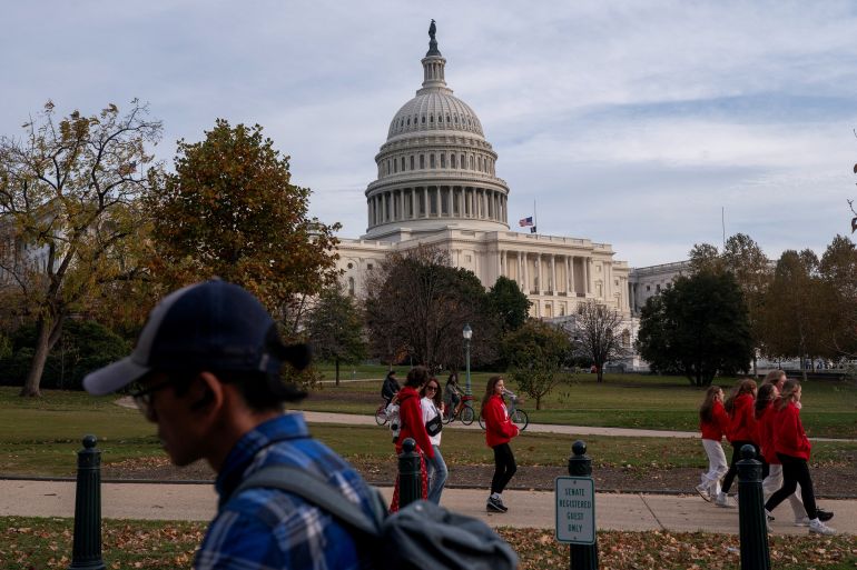   US Senate breaks Democratic filibuster in key vote toward reopening government  