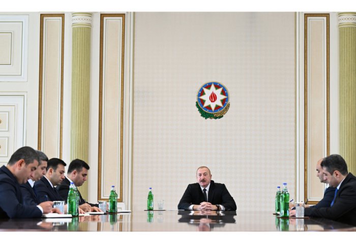     Ilham Aliyev:   Wichtige Infrastrukturprojekte in den Regionen Aserbaidschans sind fast abgeschlossen  