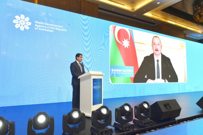  D-8 Medienforum beginnt in Baku 