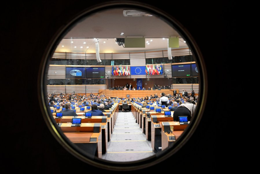   EU Parliament must be willing to use its veto power -   OPINION    