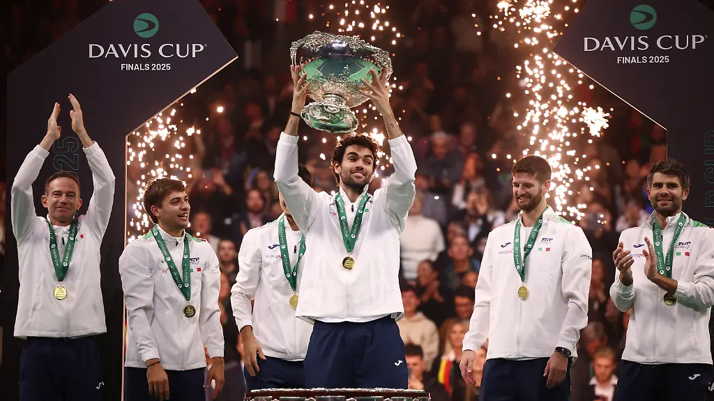   Italien macht Titel-Hattrick im Davis Cup perfekt  