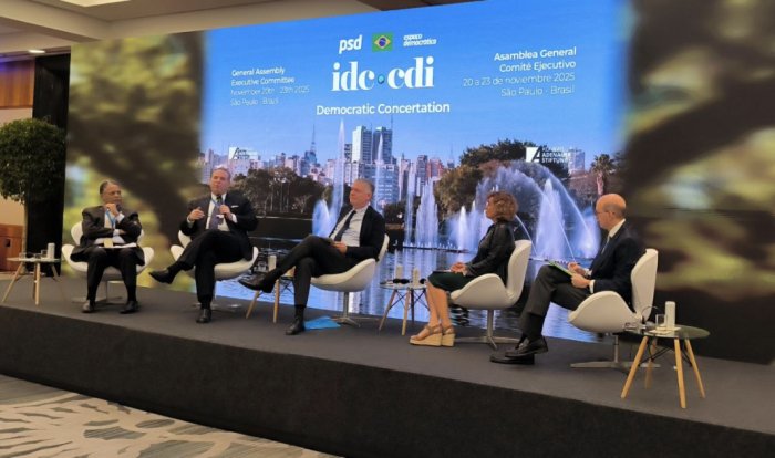   Delegation der Partei Neues Aserbaidschan besucht Brasilien  