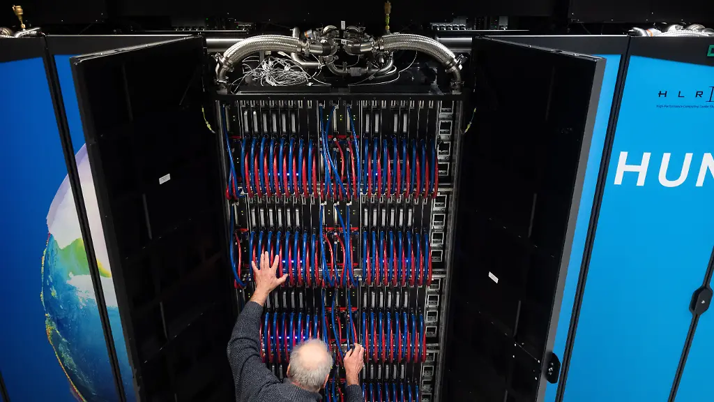  HP plant dank KI bis zu 6000 Stellen weniger ein  