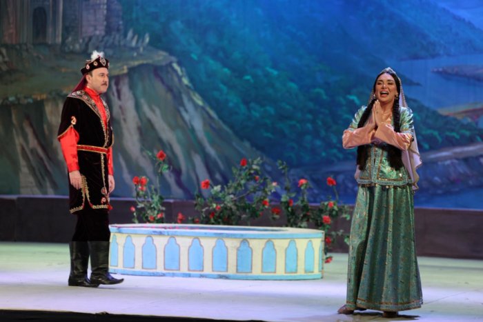 “Əsli və Kərəm” operası yeni Əsli ilə tamaşaçılara təqdim olunub
