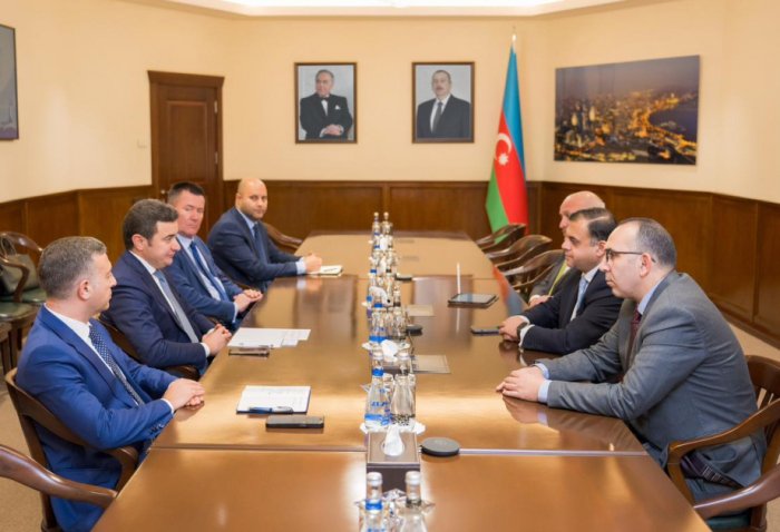 AZAL and Jordanian delegation discuss expansion of cooperation in civil aviation