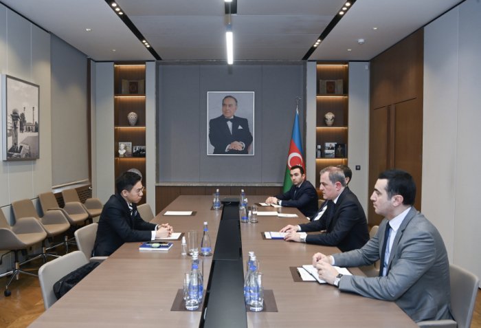 Azerbaijani FM, Secretary General of King Prajadhipok