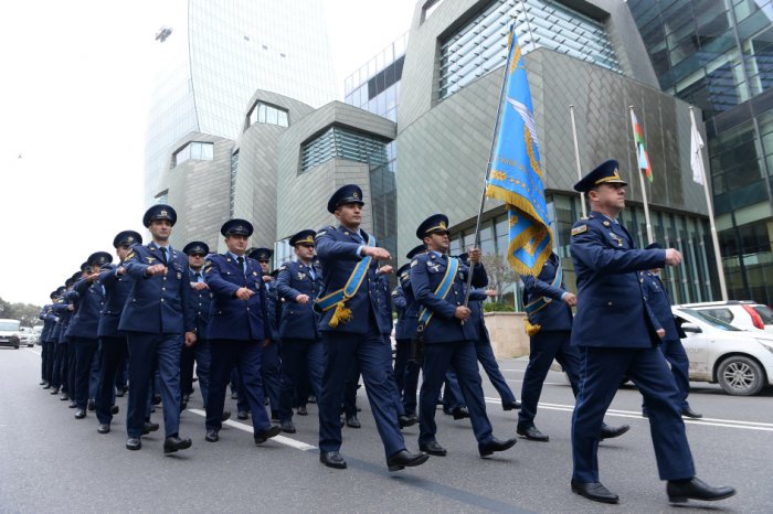   Baku hosts military parades accompanied by military bands  