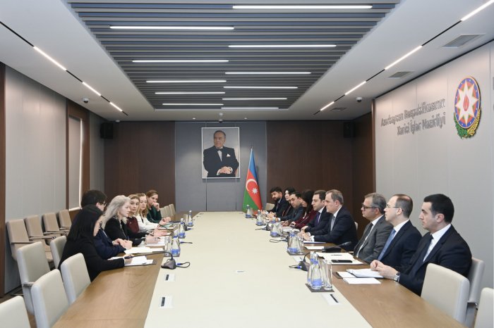    Ceyhun Bayramov ABŞ dövlət katibinin müavini ilə görüşüb   