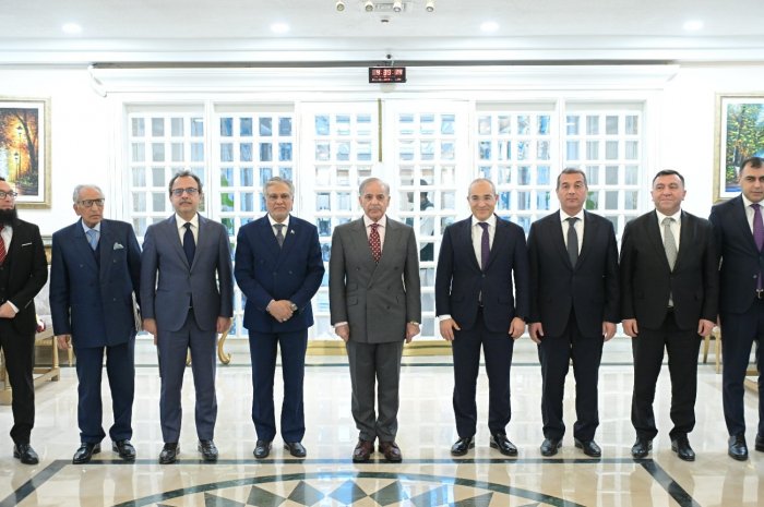 Mikayıl Cabbarov Pakistanın Baş naziri ilə görüşüb