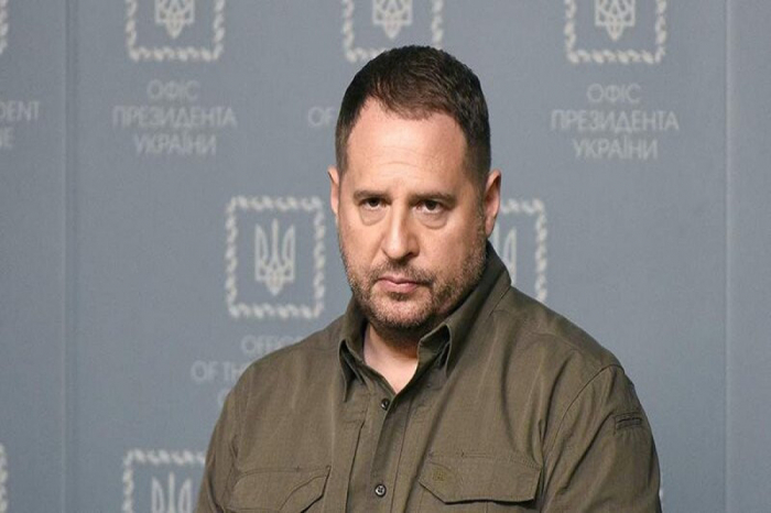 Zelenskinin Ofisinin rəhbəri istefa verdi

