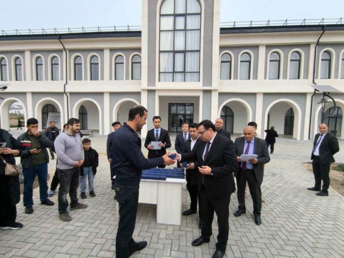 Great Return: Another 219 individuals resettled in Khidirli village of Aghdam district receive house keys
