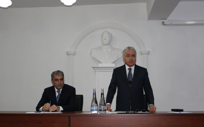 Balakənin yeni icra başçısı kollektivə təqdim edilib